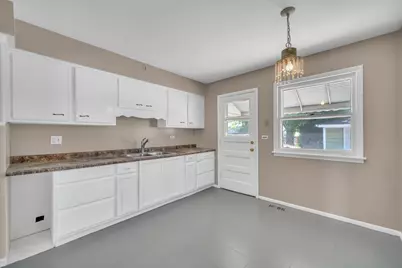 10 N Adams Drive, Addison, IL 60101 - Photo 8