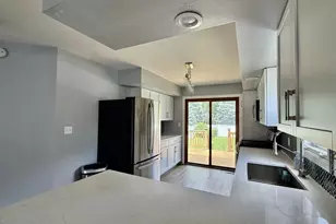 416 Palmor Dr, Ottawa, IL 61350 - Photo 10