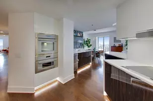 950 N Michigan Ave, Chicago, IL 60611 - Photo 20