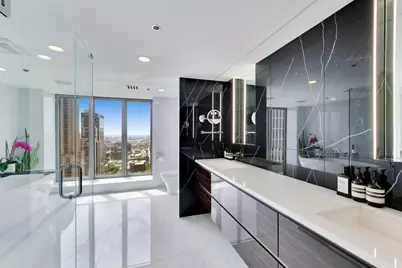 950 N Michigan Avenue #3103, Chicago, IL 60611 - Photo 28
