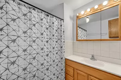 230 W Morris Avenue, Lombard, IL 60148 - Photo 10
