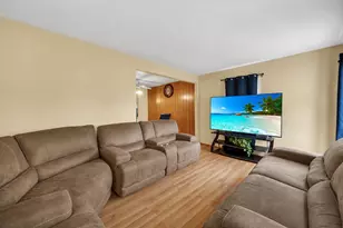 230 W Morris Ave, Lombard, IL 60148 - Photo 6