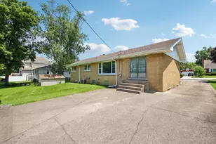 418 Highland Rd, Willowbrook, IL 60527 - Photo 36