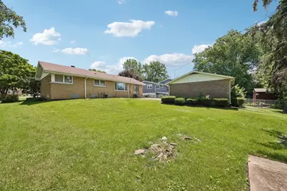 418 Highland Road, Willowbrook, IL 60527 - Photo 38