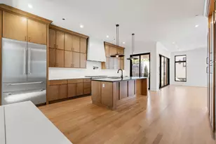 2214 W Oakdale Ave, Chicago, IL 60618 - Photo 10