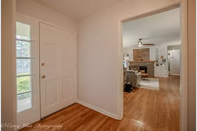 1319 W State Street, Geneva, IL 60134 - Photo 6