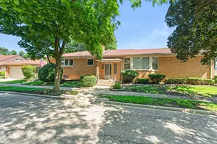 418 East End Ave, Hillside, IL 60162 - Photo 4