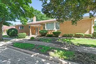 418 East End Ave, Hillside, IL 60162 - Photo 2