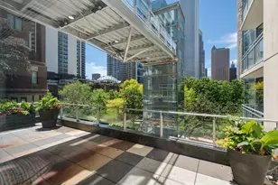 201 N Westshore Dr, Chicago, IL 60601 - Photo 28