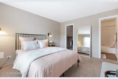 32 Sterling Circle #305, Wheaton, IL 60189 - Photo 12