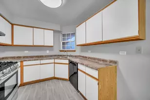 1065 Rockport Dr, Carol Stream, IL 60188 - Photo 8