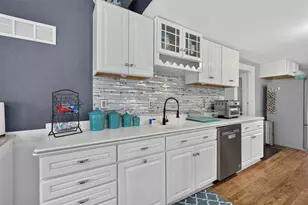 13659 N 350th Ave, McNabb, IL 61335 - Photo 8