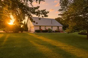 13659 N 350th Ave, McNabb, IL 61335 - Photo 2