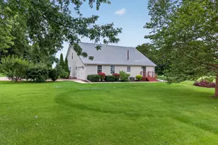 13659 N 350th Ave, McNabb, IL 61335 - Photo 42