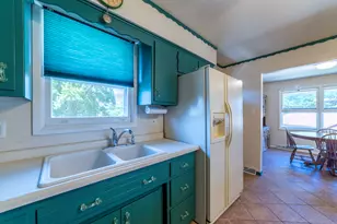 4932 Cypress Ct, Oak Forest, IL 60452 - Photo 8