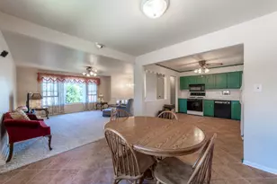 4932 Cypress Ct, Oak Forest, IL 60452 - Photo 12