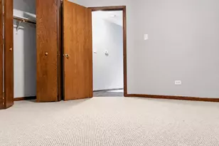 283 Yates Ave, Calumet City, IL 60409 - Photo 2