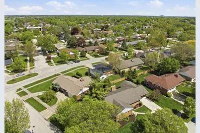 389 Michael John Drive, Park Ridge, IL 60068 - Photo 34