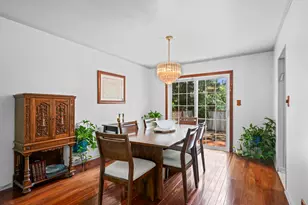 881 Woodhollow Ln, Buffalo Grove, IL 60089 - Photo 6