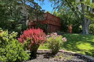 881 Woodhollow Ln, Buffalo Grove, IL 60089 - Photo 20