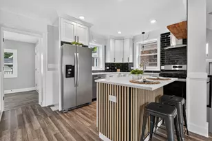 452 W 104th St, Chicago, IL 60628 - Photo 14