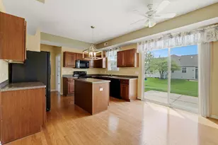 13505 Delaney Rd, Huntley, IL 60142 - Photo 8