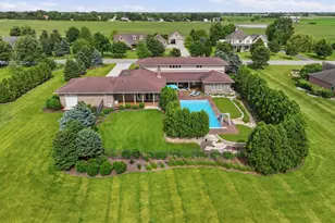 24104 S Old Farm Rd, Manhattan, IL 60442 - Photo 2