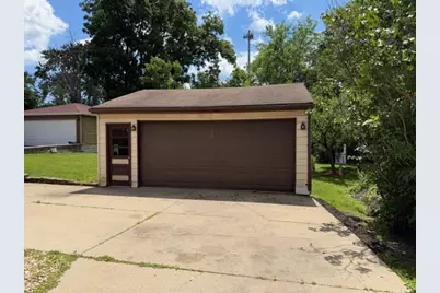 907 Houston Avenue, Elgin, IL 60120 - Photo 4