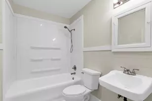 312 W White St, Champaign, IL 61820 - Photo 28