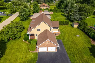 22205 W Pineview Drive, Antioch, IL 60002 - Photo 32
