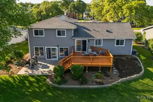 1341 W Sturbridge Dr, Hoffman Estates, IL 60192 - Photo 32