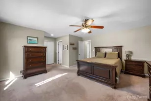 1341 W Sturbridge Dr, Hoffman Estates, IL 60192 - Photo 12