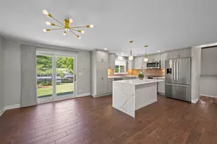 600 S Springinsguth Rd, Schaumburg, IL 60193 - Photo 12