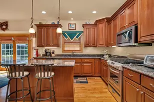 529 E Hunter Ln, Minooka, IL 60447 - Photo 8