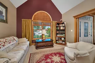 529 E Hunter Ln, Minooka, IL 60447 - Photo 6