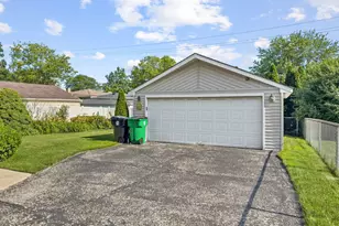 11115 Martindale Dr, Westchester, IL 60154 - Photo 32