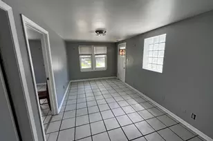 1440 S 49th Ave, Cicero, IL 60804 - Photo 4