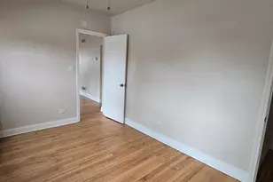 5750 W 65th St, Chicago, IL 60638 - Photo 6