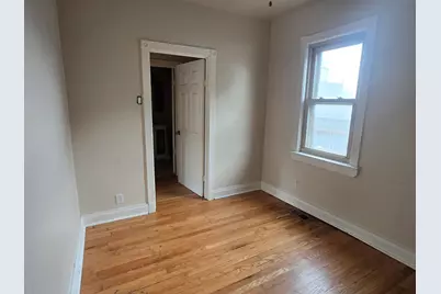 5750 W 65th Street, Chicago, IL 60638 - Photo 8