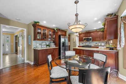25W185 Setauket Avenue, Naperville, IL 60540 - Photo 6