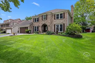 25W185 Setauket Ave, Naperville, IL 60540 - Photo 2