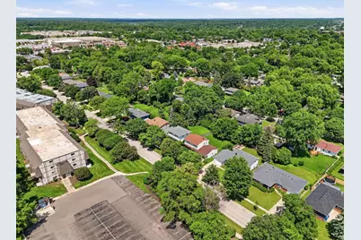 256 Walnut Drive, Saint Charles, IL 60174 - Photo 36