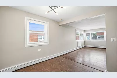2411 W Balmoral Avenue #3B, Chicago, IL 60625 - Photo 18