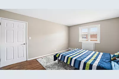 2411 W Balmoral Avenue #3B, Chicago, IL 60625 - Photo 6
