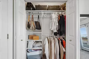 667 W Division St, Chicago, IL 60610 - Photo 16