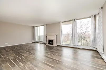 40 N Tower Road #4F, Oak Brook, IL 60523 - Photo 6