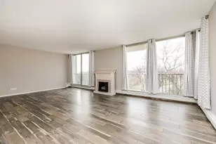40 N Tower Rd, Oak Brook, IL 60523 - Photo 6