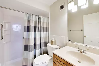 40 N Tower Road #4F, Oak Brook, IL 60523 - Photo 16
