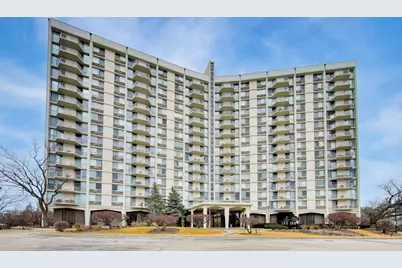 40 N Tower Road #4F, Oak Brook, IL 60523 - Photo 1