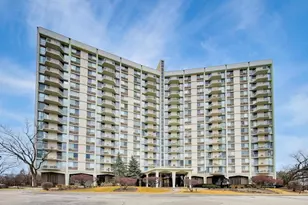 40 N Tower Rd, Oak Brook, IL 60523 - Photo 1